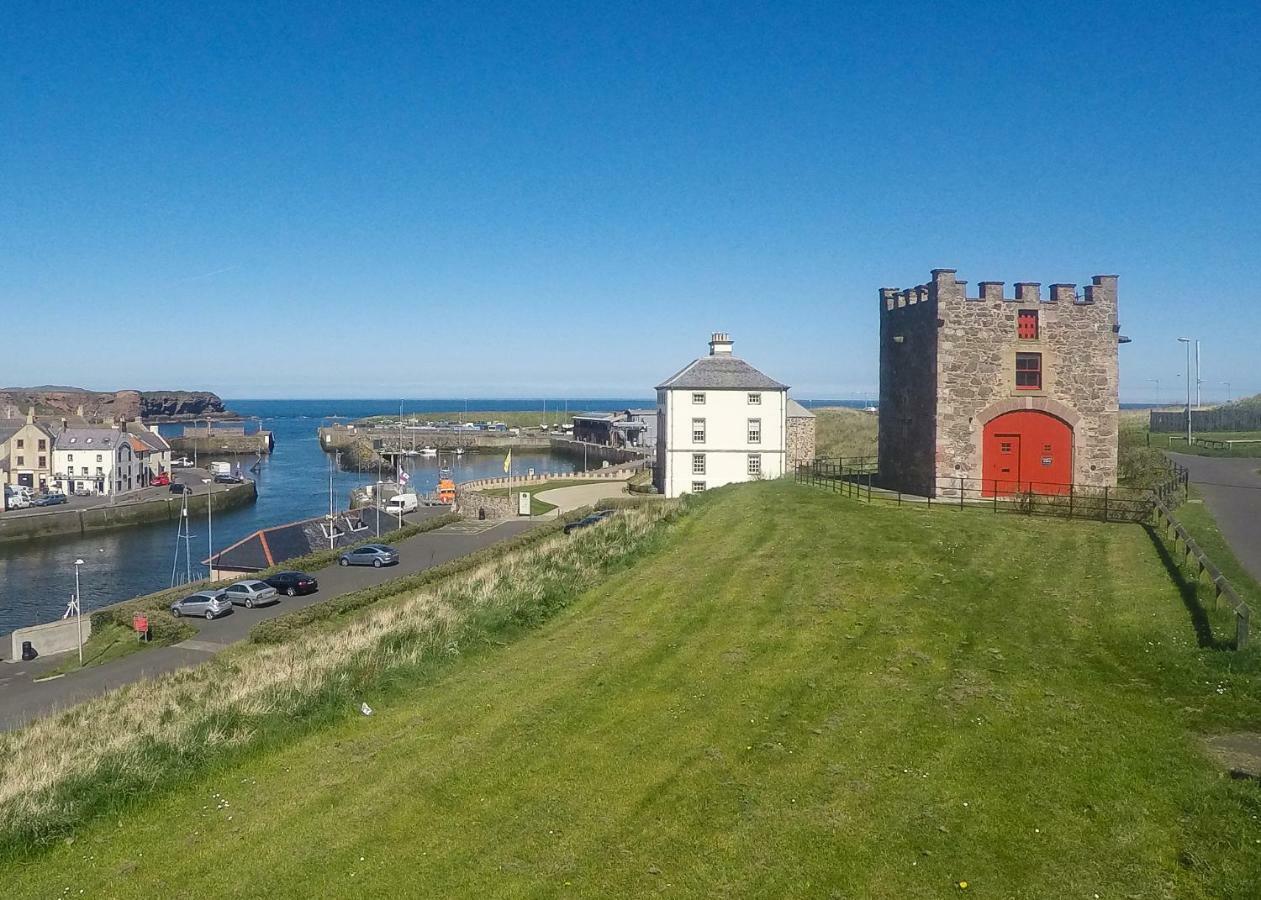 Villa Nisbet'S Tower à Eyemouth Extérieur photo